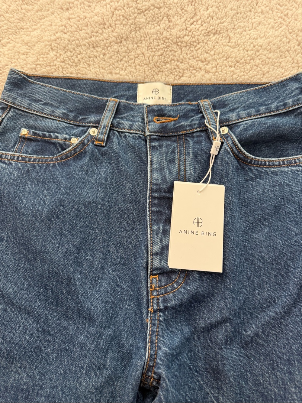 Anine Bing Fritz Jean in Clean Indigo - Picture 4 of 5